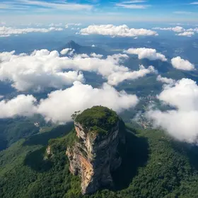 linha aérea entre Confins e São João del-Rei