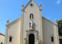profanação de igreja